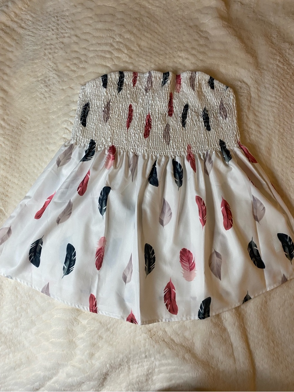 Women’s Strapless Feather-Print Smocked Top – Medium